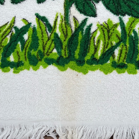 Vintage Cannon Bath Towel Lot 70s Retro Hydrangea Iris Daisy Floral Fringe MCM - Picture 15 of 16